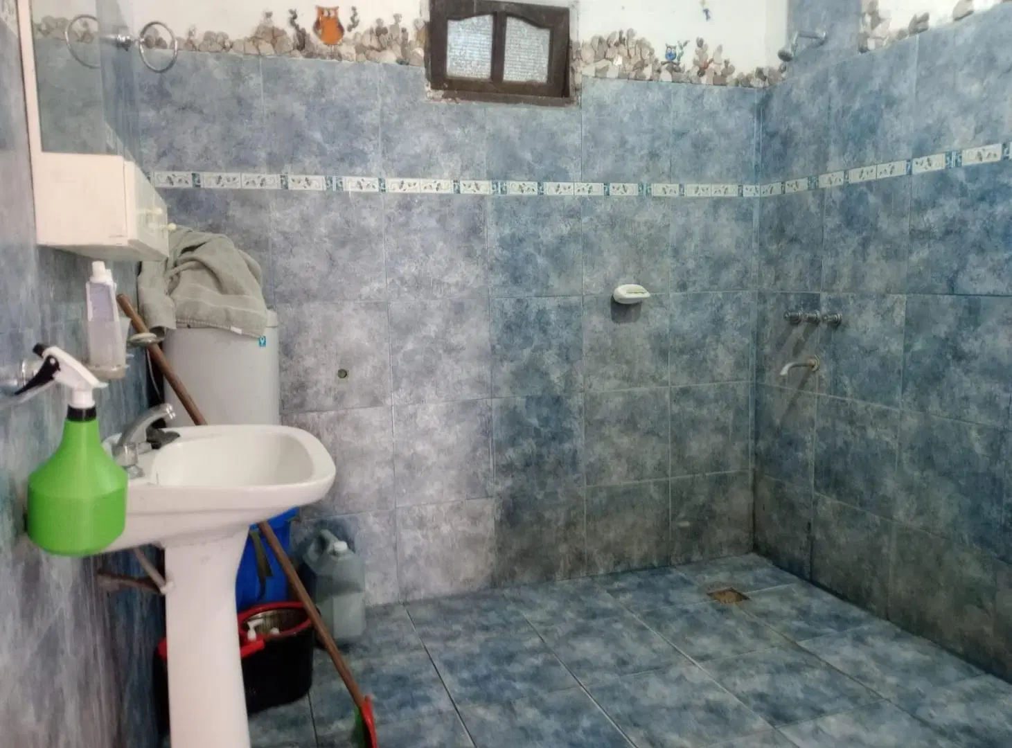 Chalet monoambiente de muy generosas medidas, divisible 4