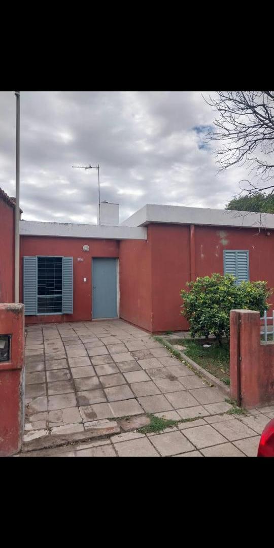 Foto de Alquilo casa 4 dormitorios Gral Savio, imagen 5