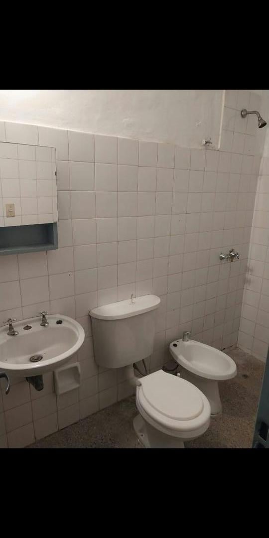 Foto de Alquilo casa 4 dormitorios Gral Savio, imagen 1