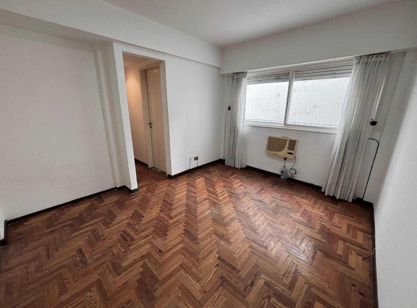 Foto de 2 ambientes en Caballito, 35 m², apto crédito, placard y parquet, imagen 4