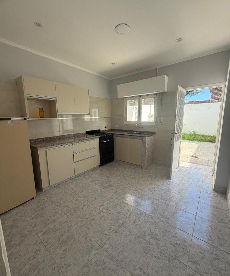 Foto de Casa En Venta de 3 ambientes. Zona Centro, imagen 4