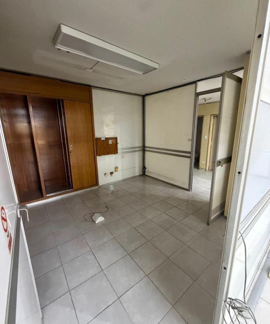Foto de Amplio Local en Venta, en pleno centro, imagen 4