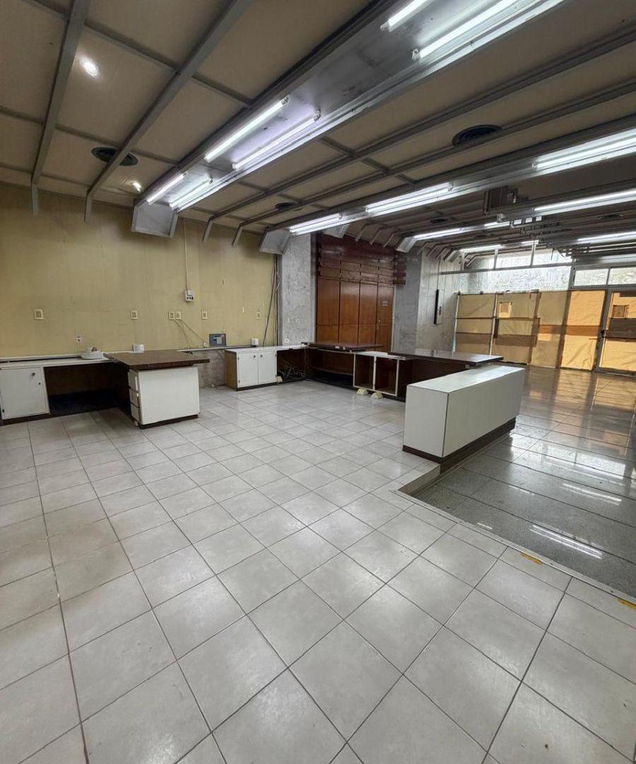 Foto de Amplio Local en Venta, en pleno centro, imagen 3