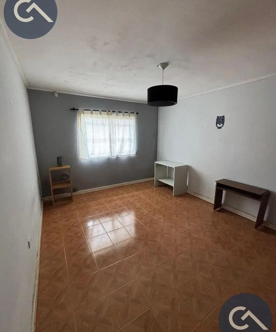 Casa en Alquiler - Barrio 2 de Abril 3