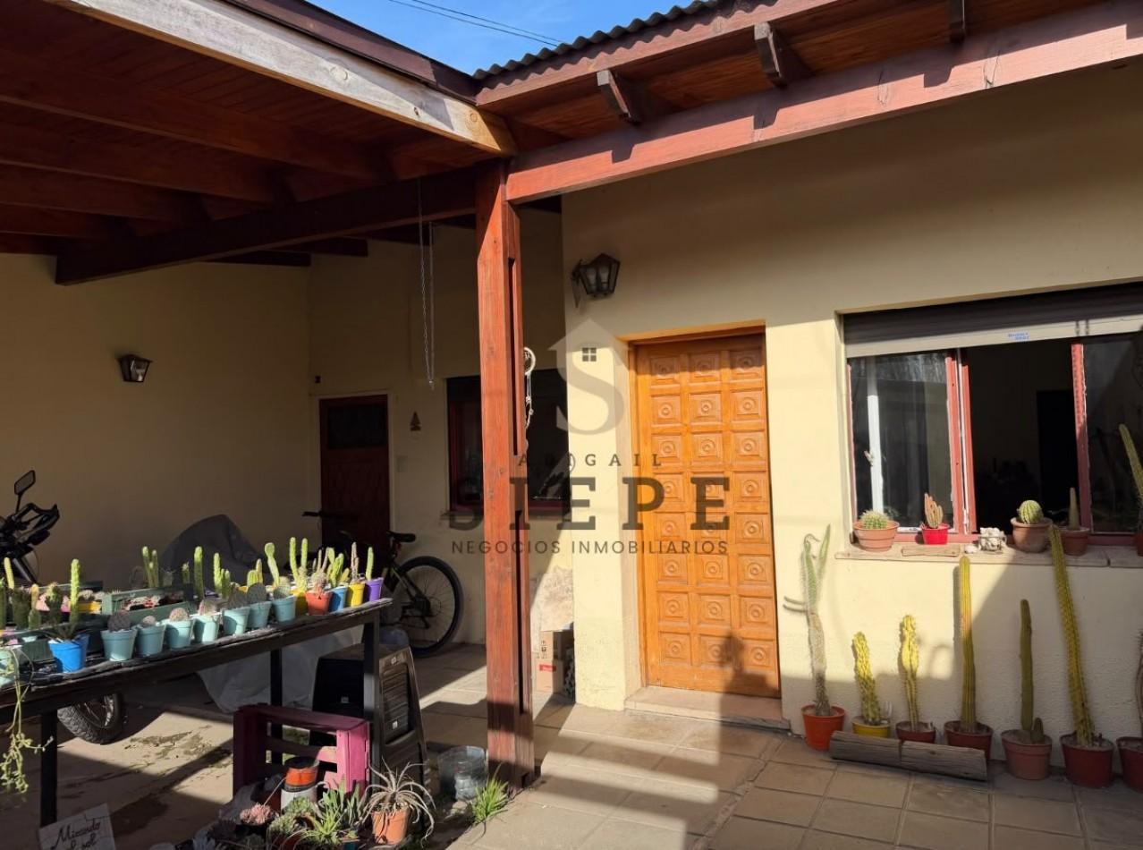 Foto de Casa en venta en Inglaterra 554,pacifico,Bahia Blanca, imagen 1