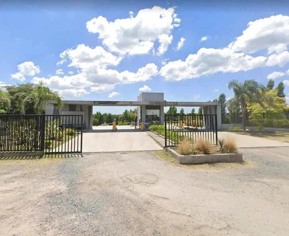 Lote en Barrio Cerrado Los Juncos Lujan 2