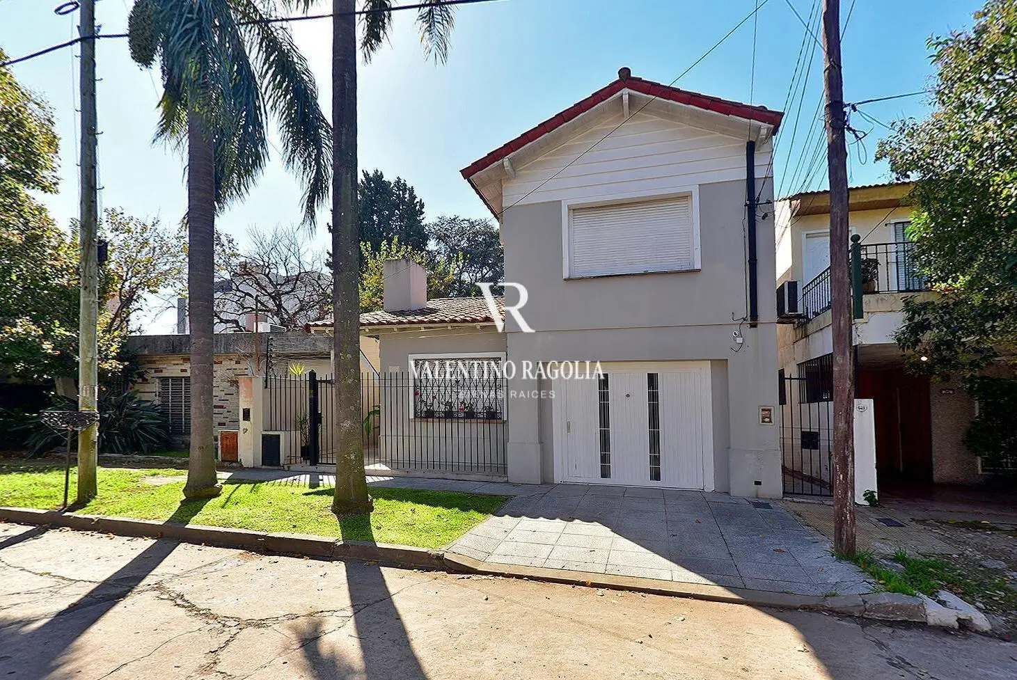 Casa 4 ambientes con pileta y quincho en Venta – Pedro Chutro 659 – Haedo, Morón 3