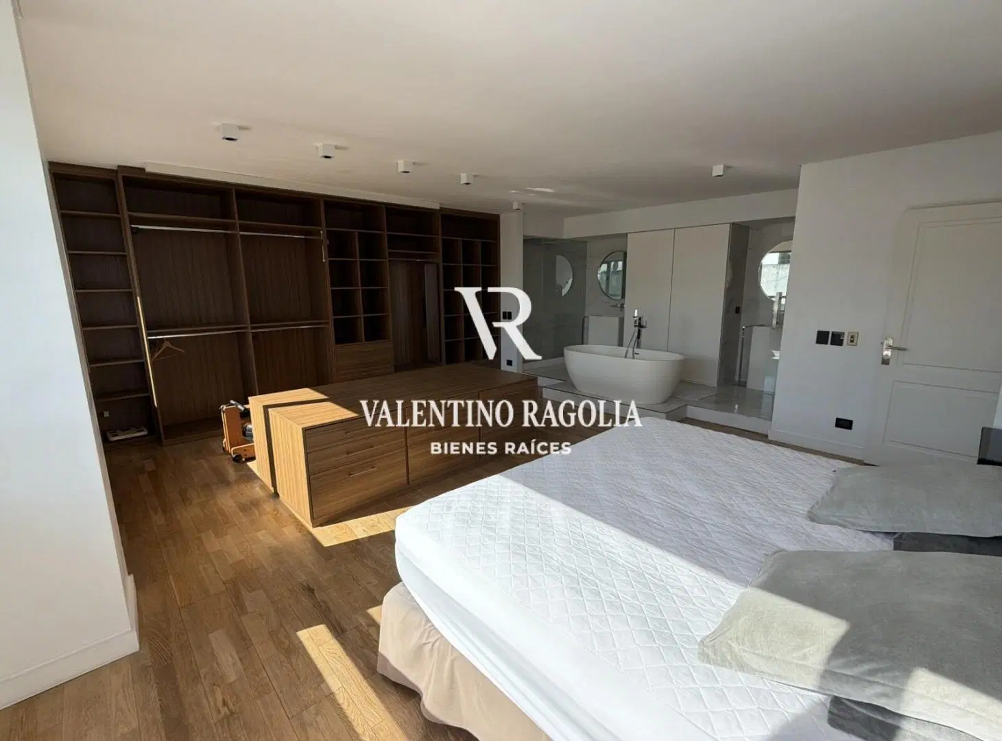 Alquiler departamento de categoría en Torre Bellini Palermo Chico 5