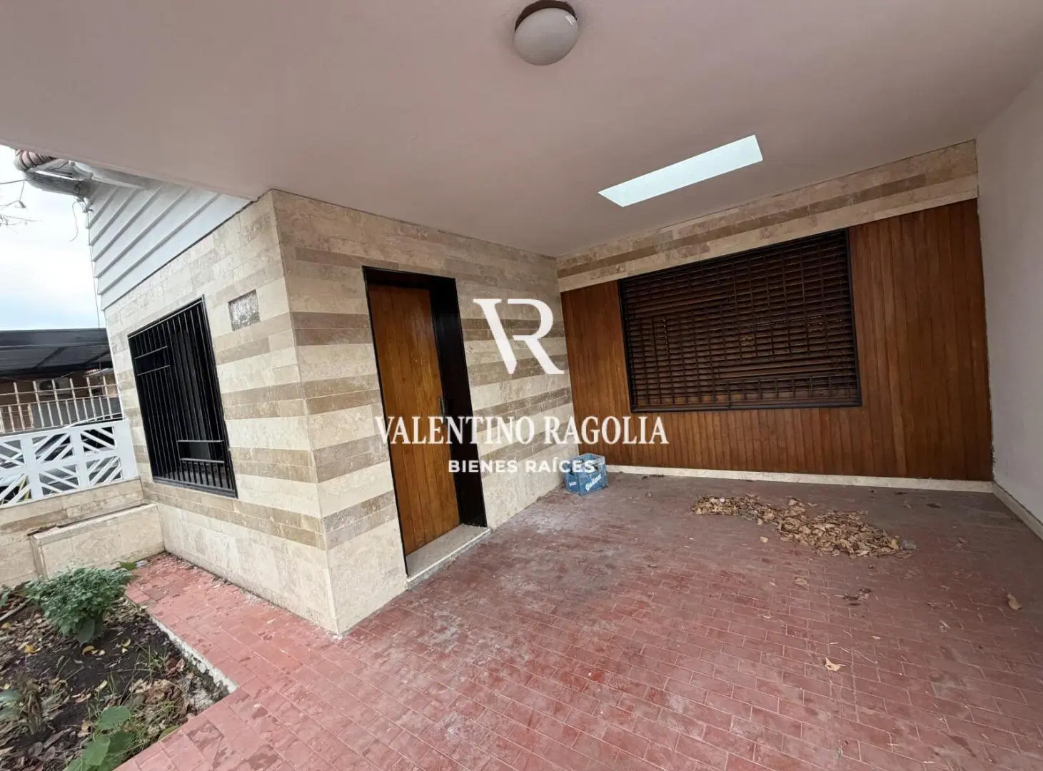 Venta chalet 4 ambientes totalmente refaccionado en Ciudad Jardín 3
