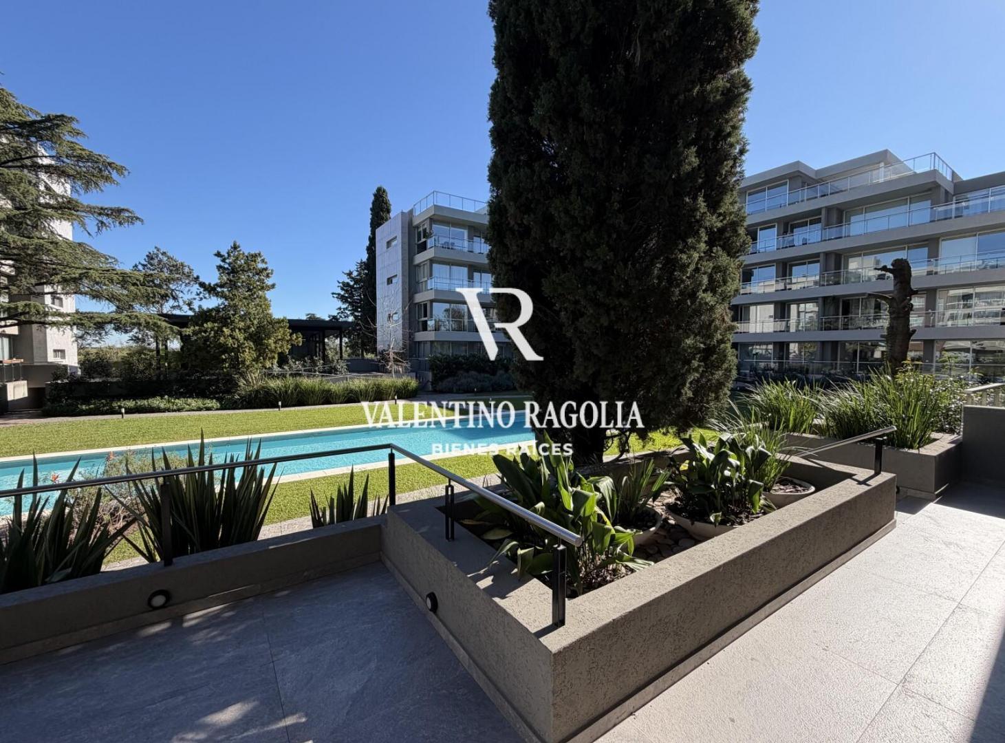 Venta departamento tres ambientes en Acorus Condominio Leloir