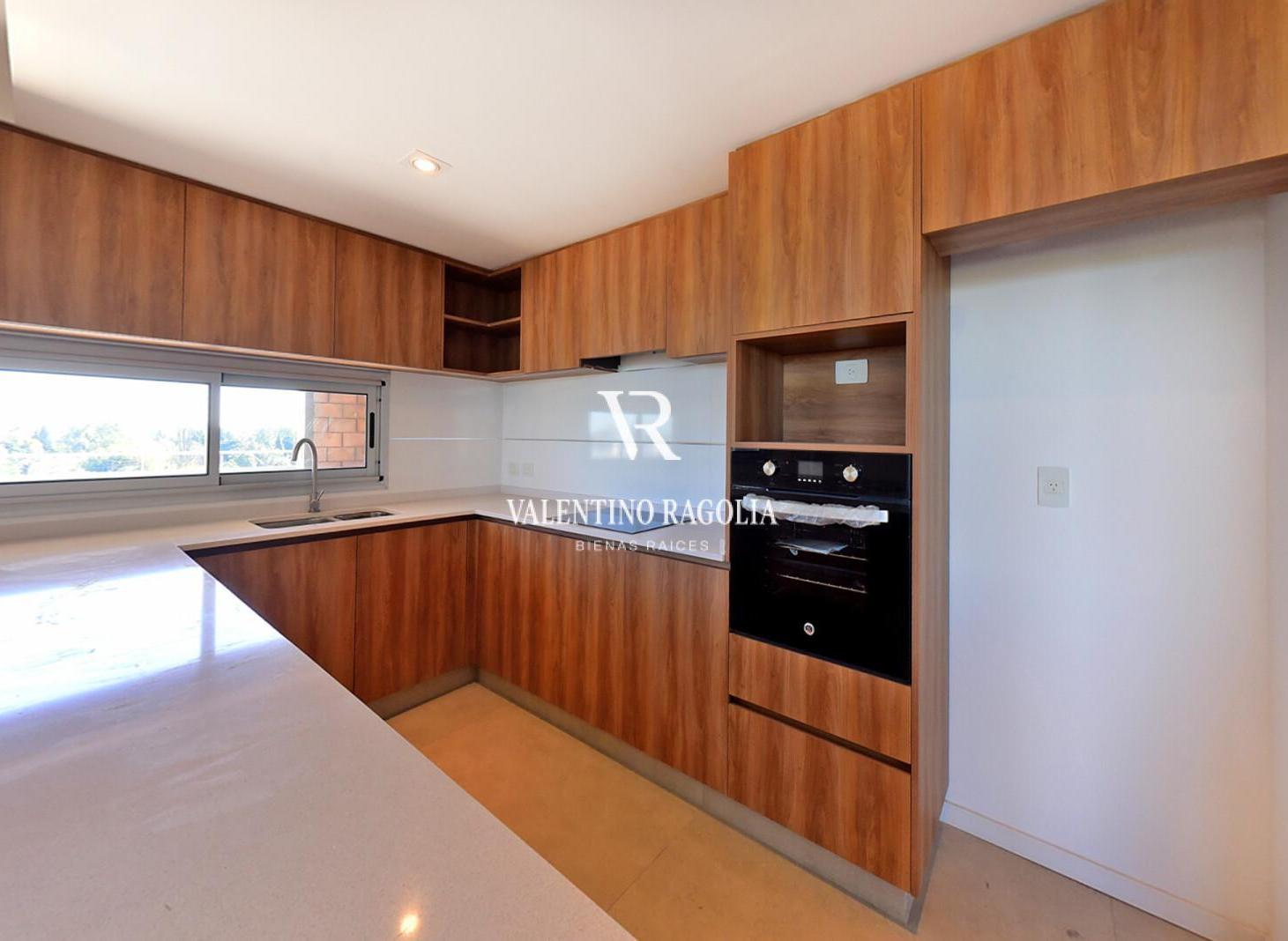 Foto de Alquiler departamento 4 ambientes aterrazado en Acorus Leloir, imagen 5