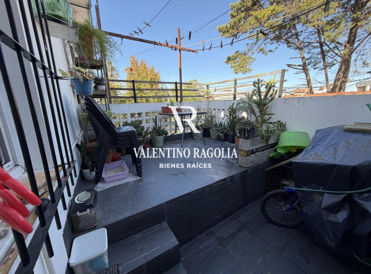 Foto de Venta Dúplex 3 Ambientes en Castelar, imagen 1