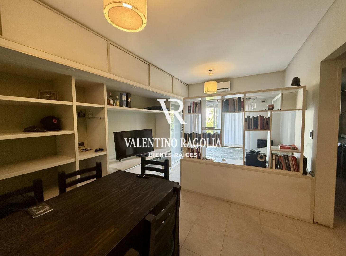 Foto de Venta Departamento 1 Ambiente y Medio con Balcón en Castelar Norte, imagen 4