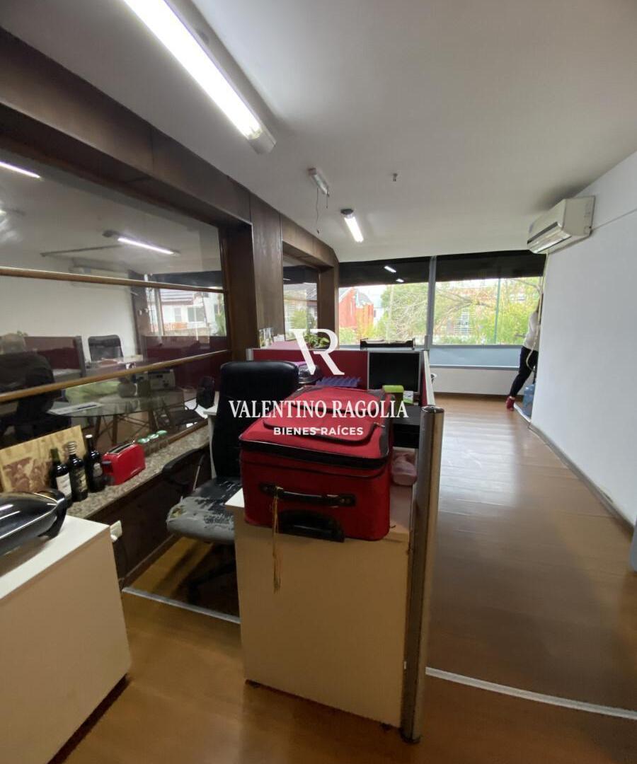 Foto de Depósito / Nave Industrial en Alquiler – Beccar – 800 m², imagen 1