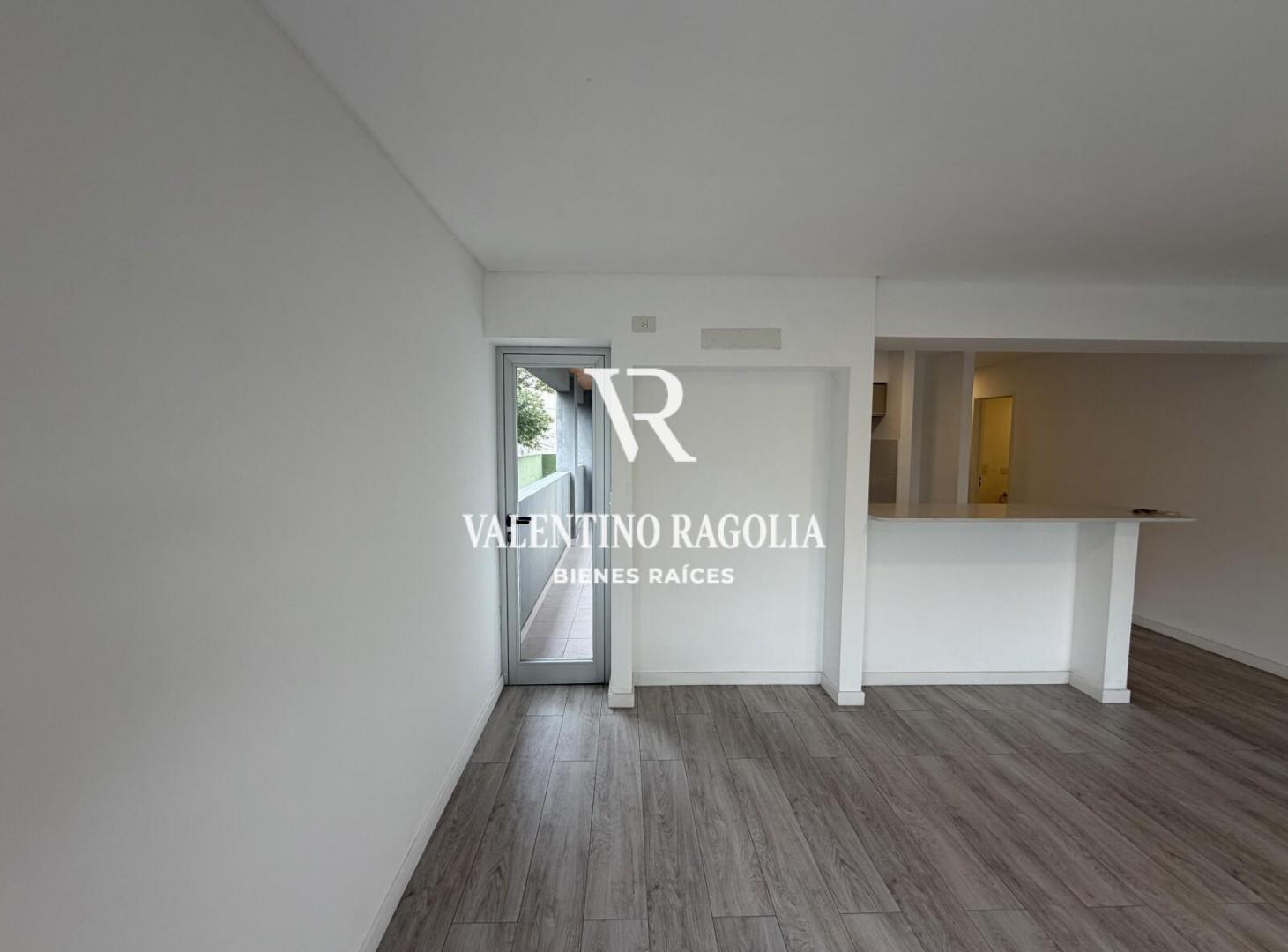 Foto de Venta Departamento 4 Ambientes en Ituzaingó Edificio Touché, imagen 2