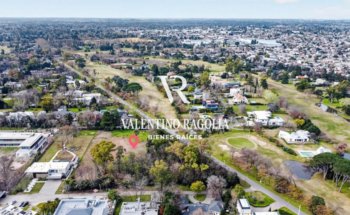 Foto de Venta lote central en Club de Campo Los Pingüinos, imagen 5