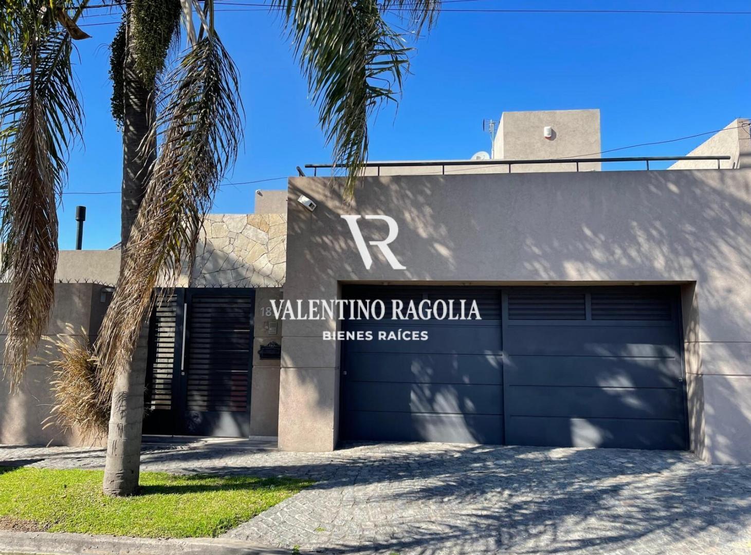 Foto de Venta casa de 6 ambientes en Castelar, imagen 2