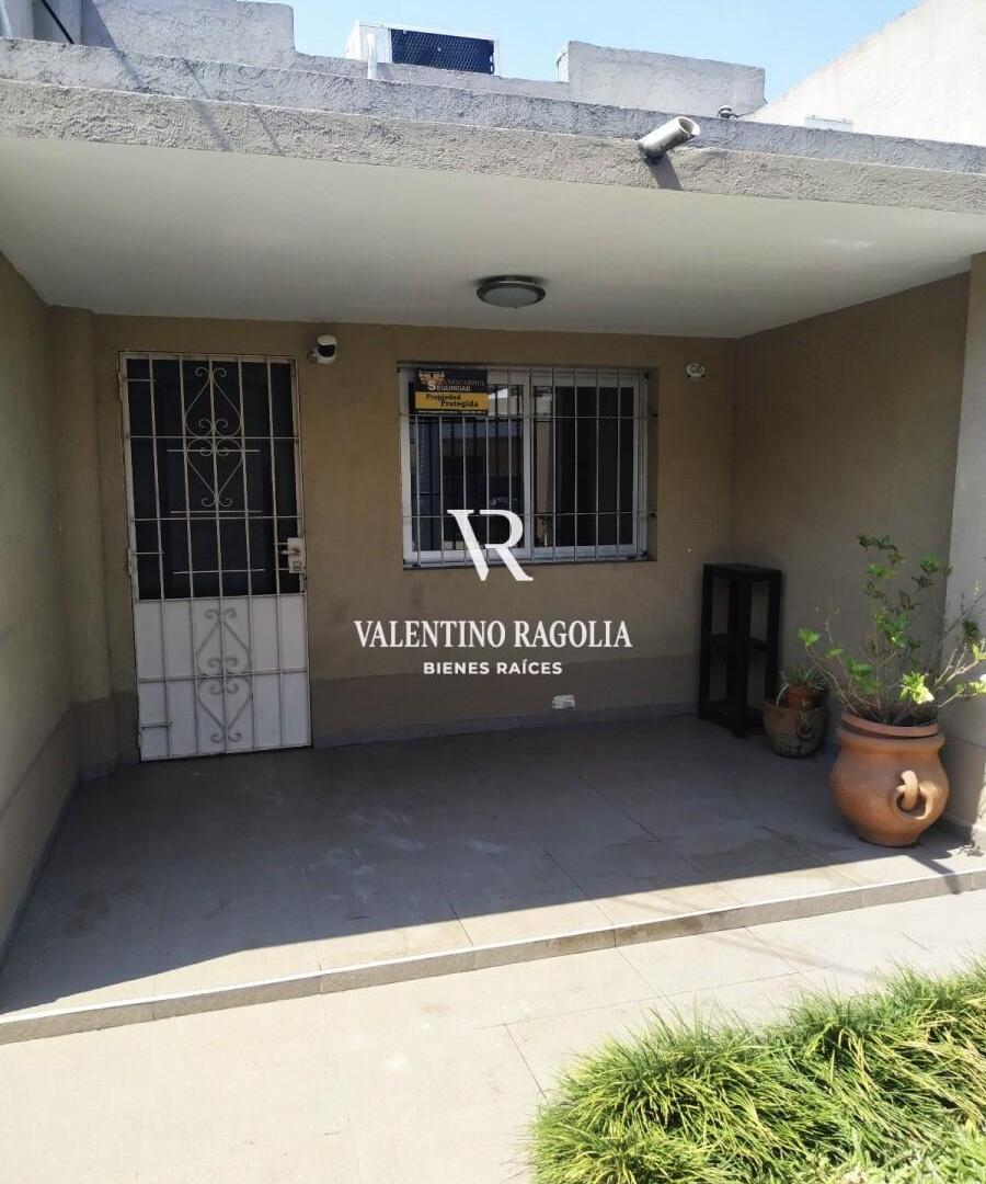 Foto de Casa 4 ambientes en venta Morón Norte, imagen 5