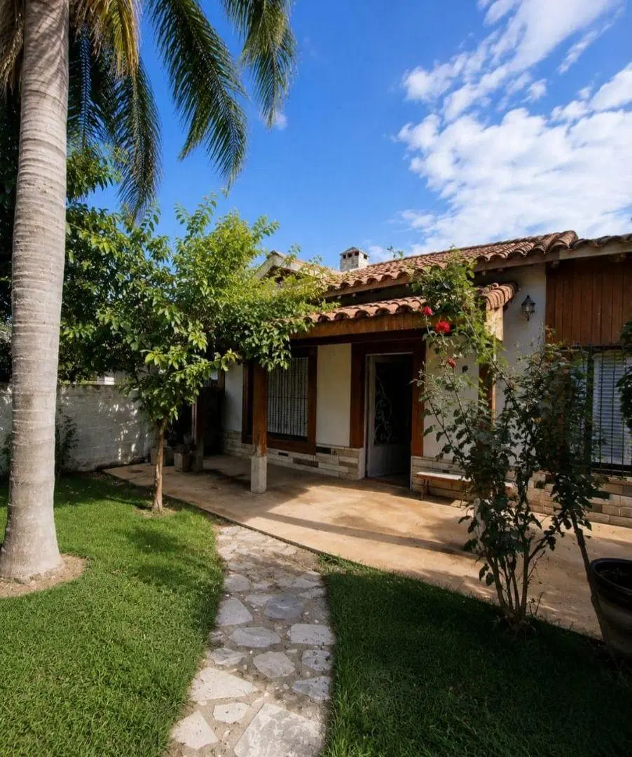 CHALET en VENTA / QUILMES / U$S 125.000 2