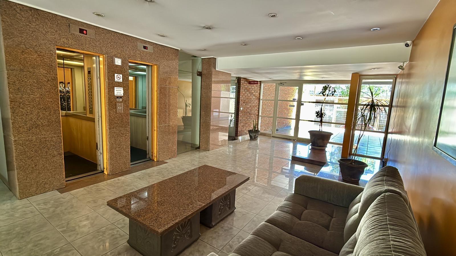 Foto de DEPARTAMENTO 2 AMB APTO CREDITO APTO PROFESIONAL MORÓN, imagen 3