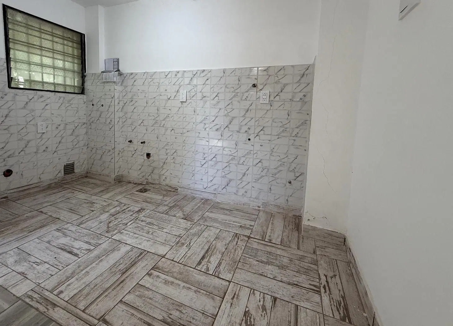DEPARTAMENTO 3 AMBIENTES AL FRENTE RAMOS MEJÍA CENTRO 2