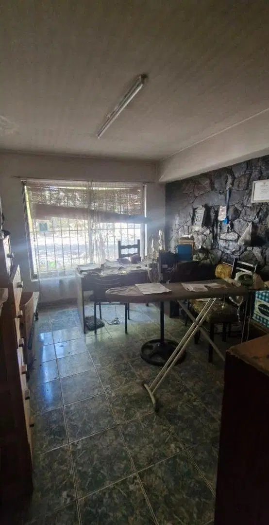 CASA EN VENTA 4 HABITACIONES, 6TA SECCIÓN, MENDOZA 3