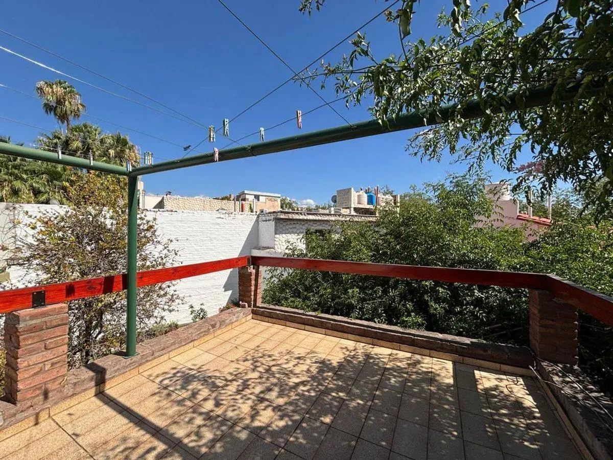 VENTA CASA CIUDAD DE MZA IDEAL VIVIENDA O COMERCIO 3