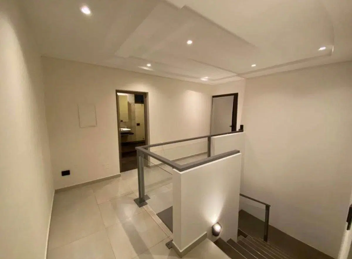 Casa 3 habitaciones en alquiler B´ priv Carrascal 4