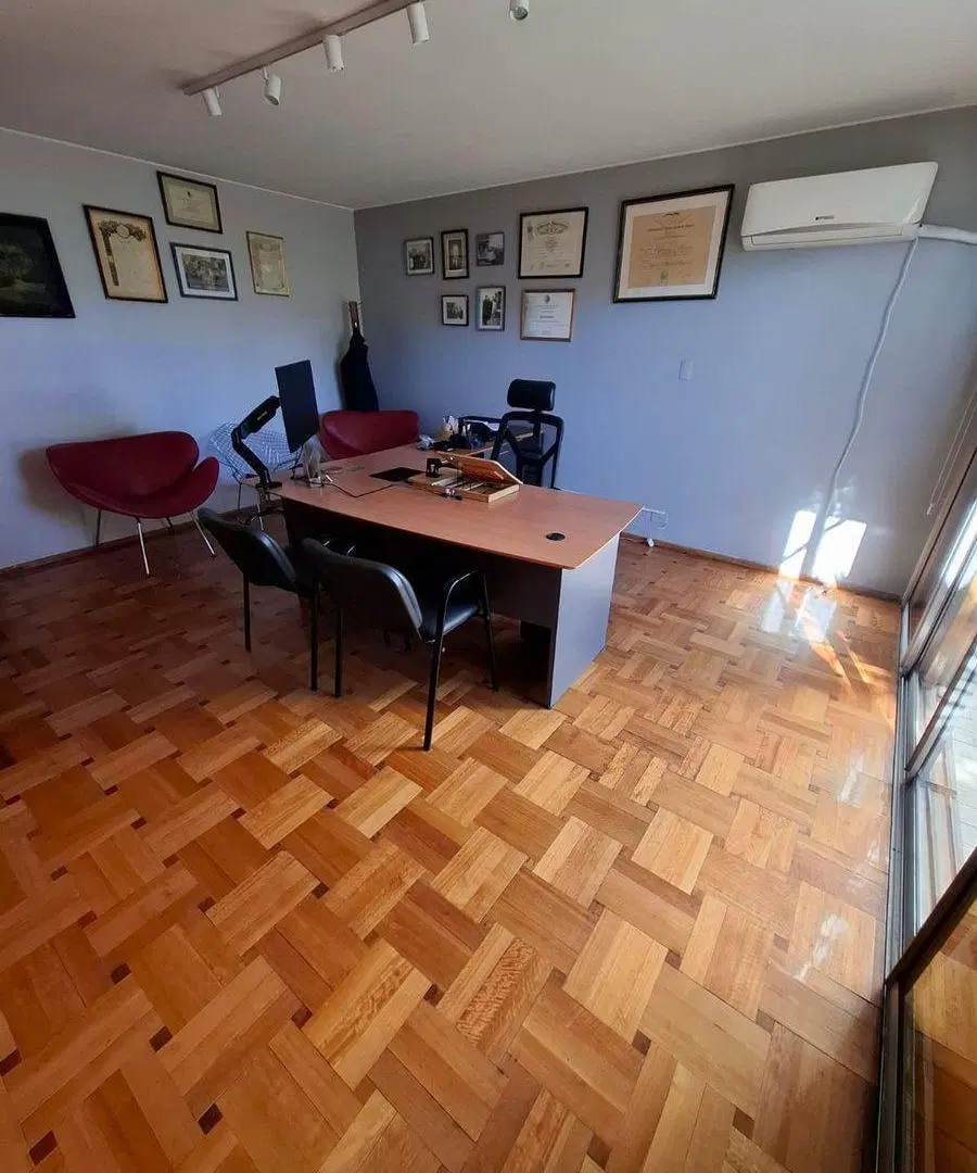 VENTA CASA 600 m2 CUB. IDEAL EMPRESA BARRIO BOMBAL 3
