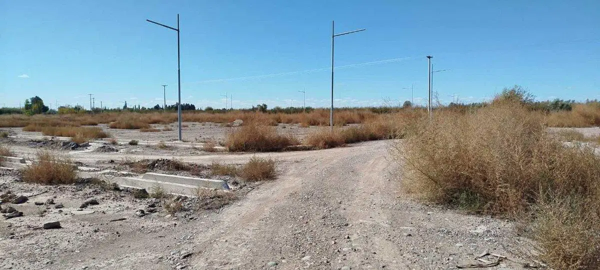 Lote 230m aprox Solares de Roca Guaymallén 2