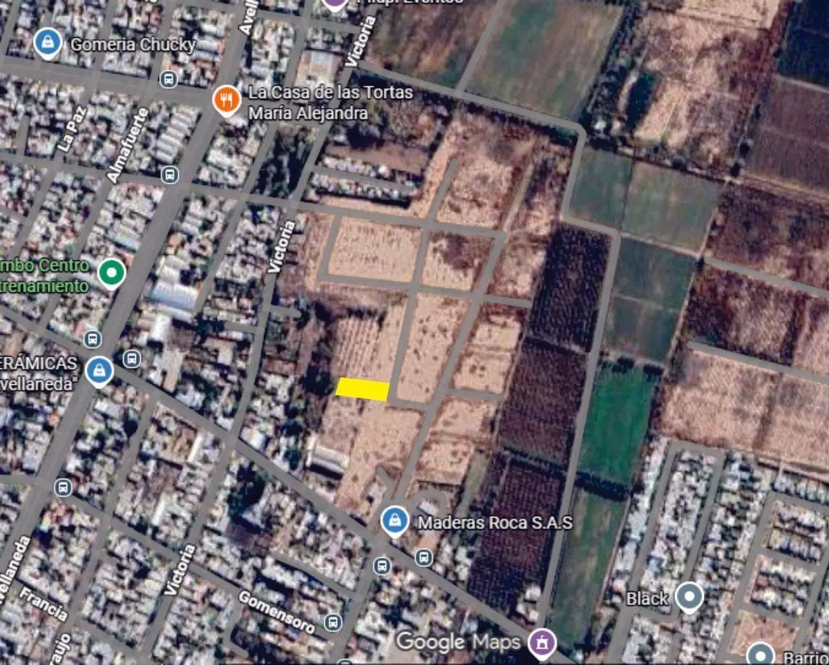 Lote 230m aprox Solares de Roca Guaymallén 5