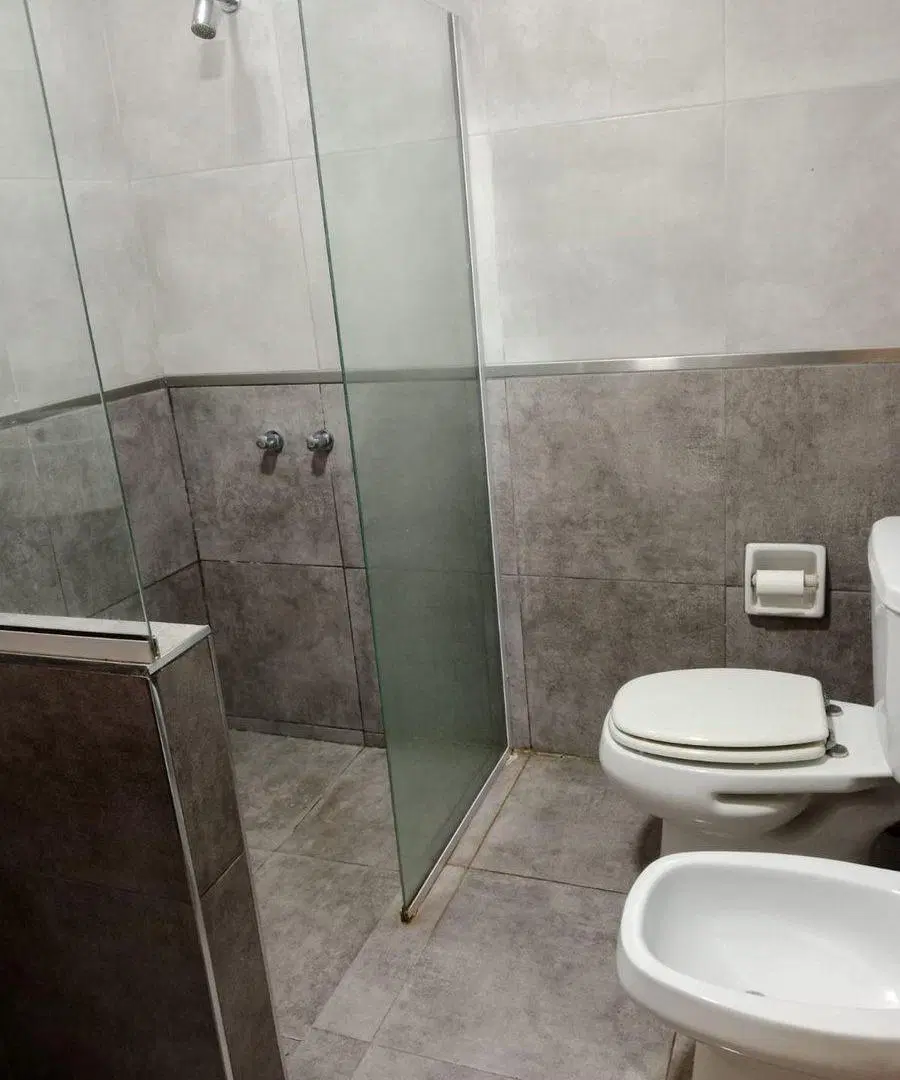 VENTA CASA + TERRENO GENERAL ALVEAR 4