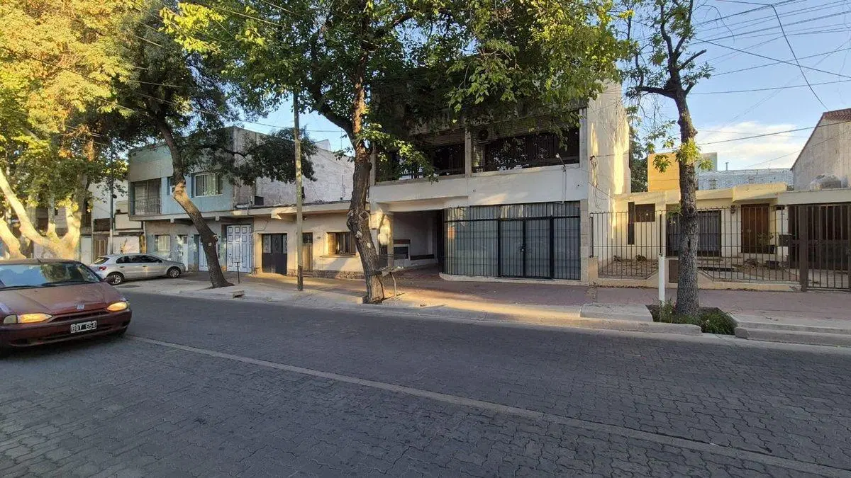 Vendo Depto Capital 5ta Sección Refaccionado 5