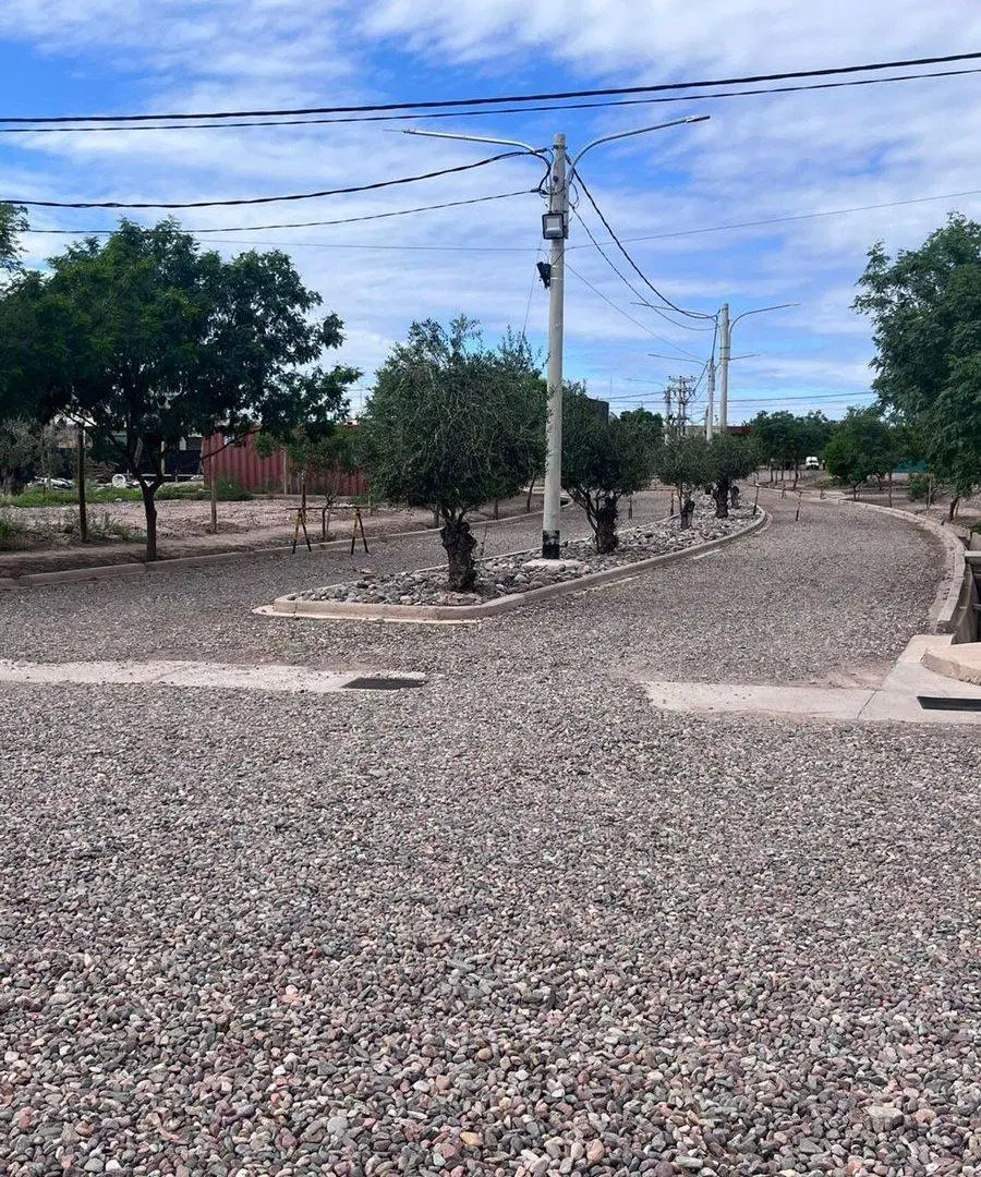 VENTA TERRENO EN BARRIO PRIVADO SUELOS DE TROPEROS 4