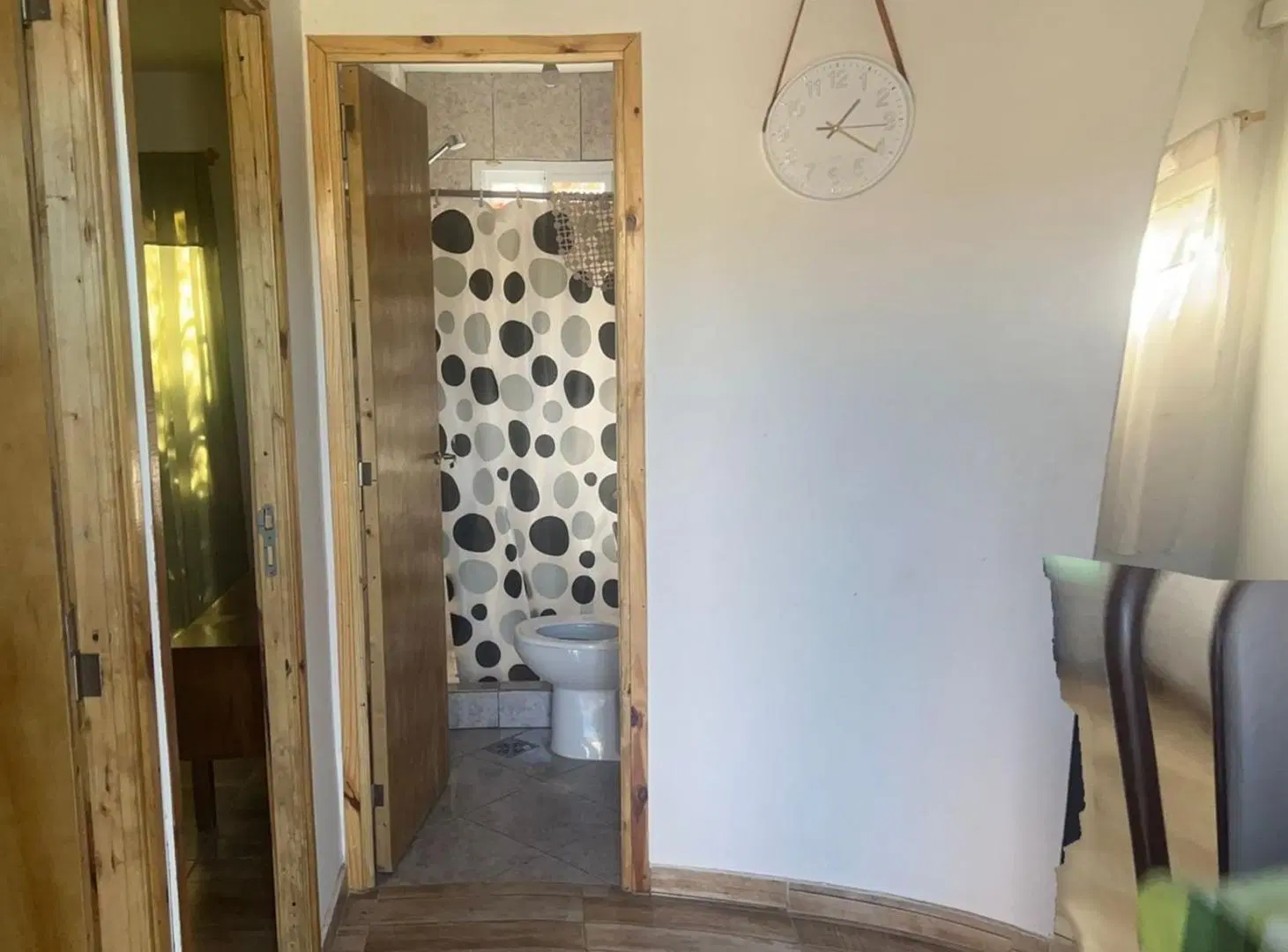 VENTA DE CASA EN CARRIZAL 4 DORMITORIOS 5