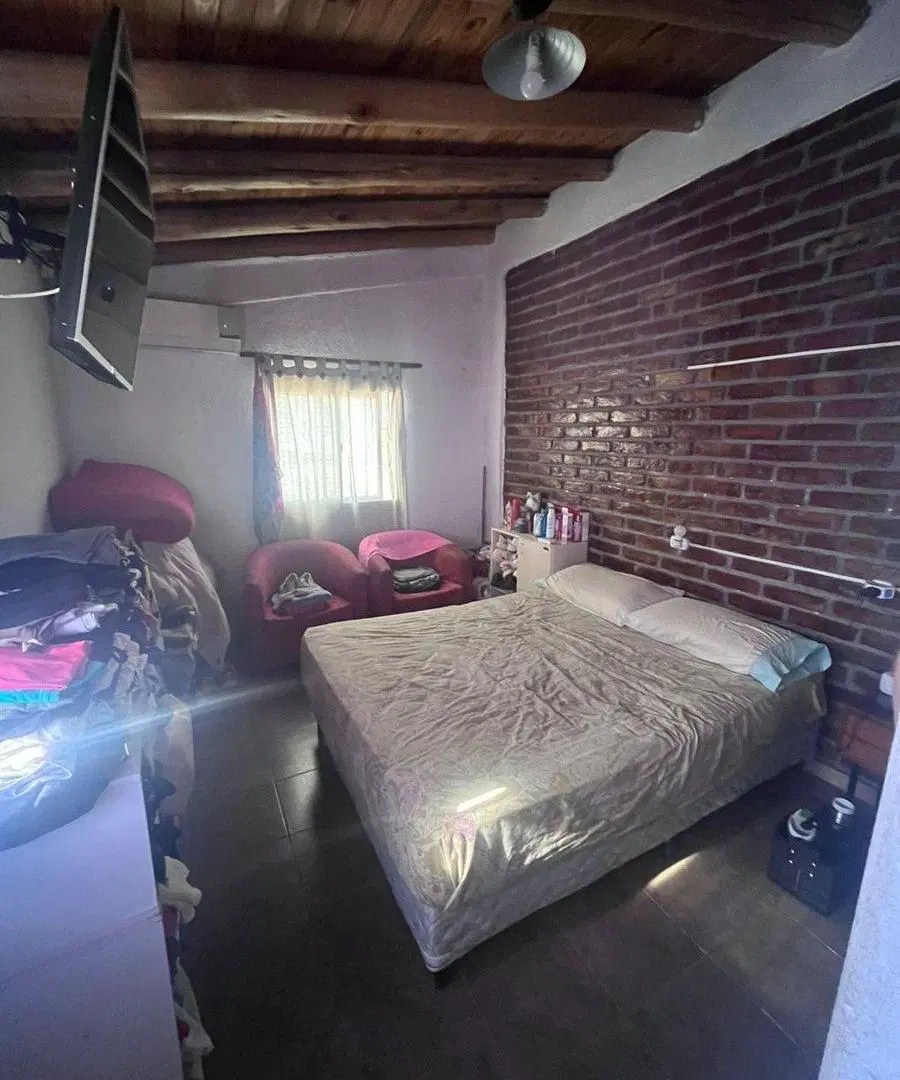VENTA CASA DUPLEX 5 HABITACIONES LUJAN DE CUYO 4