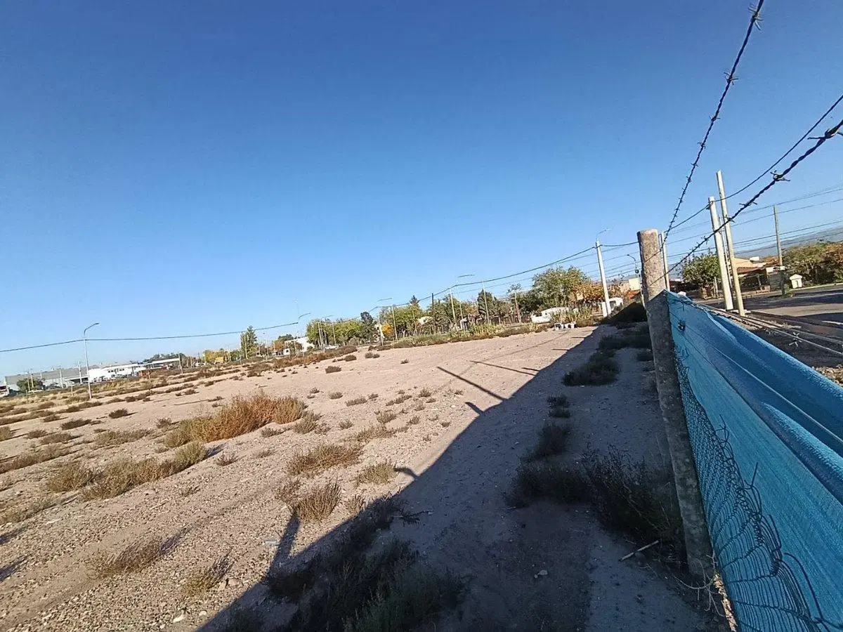 Vende lote 200 m2 Urquiza y Elpidio Guaymallén 4