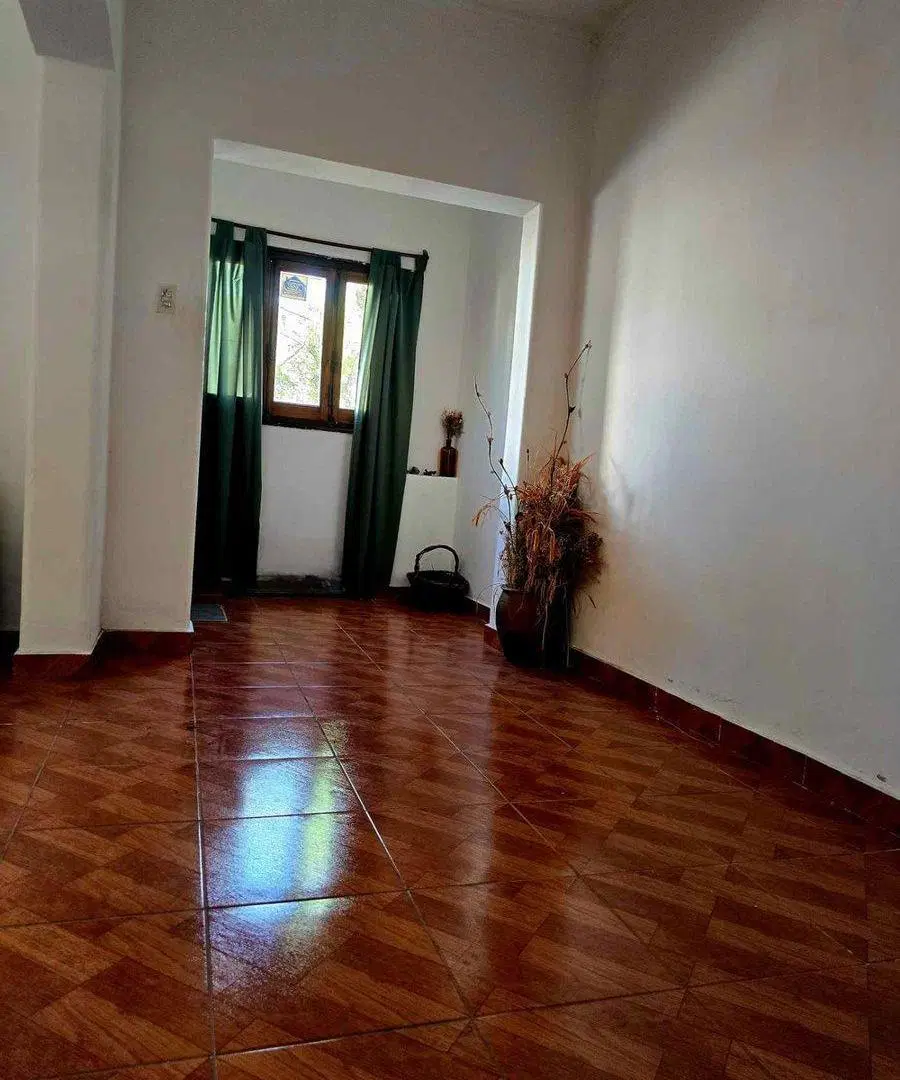 CASA EN VENTA - LUJAN DE CUYO - FAMILIAR/COMERCIAL 4