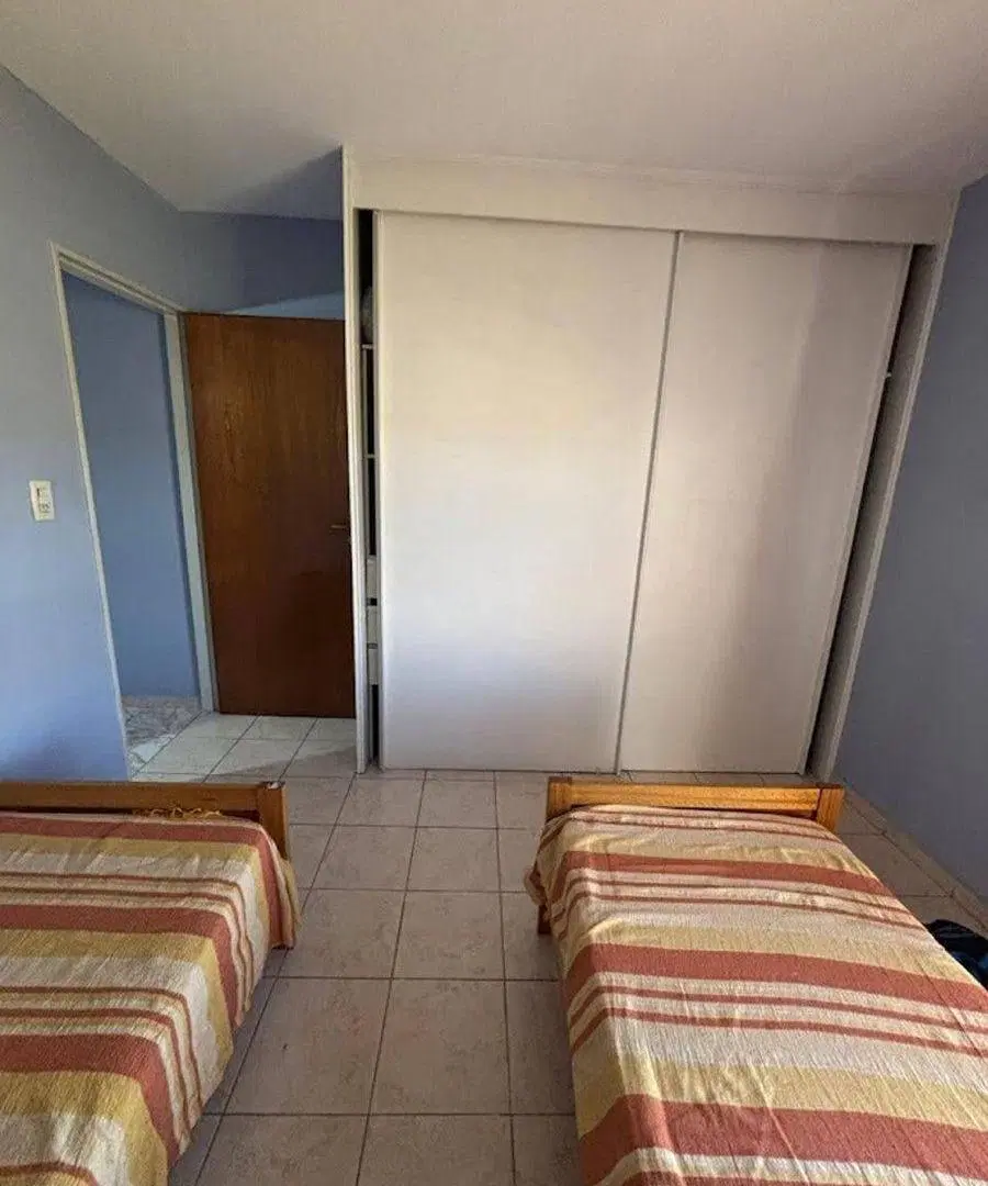 VENTA DEPARTAMENTO TRIPLEX VILLANUEVA GUAYMALLÉN 8