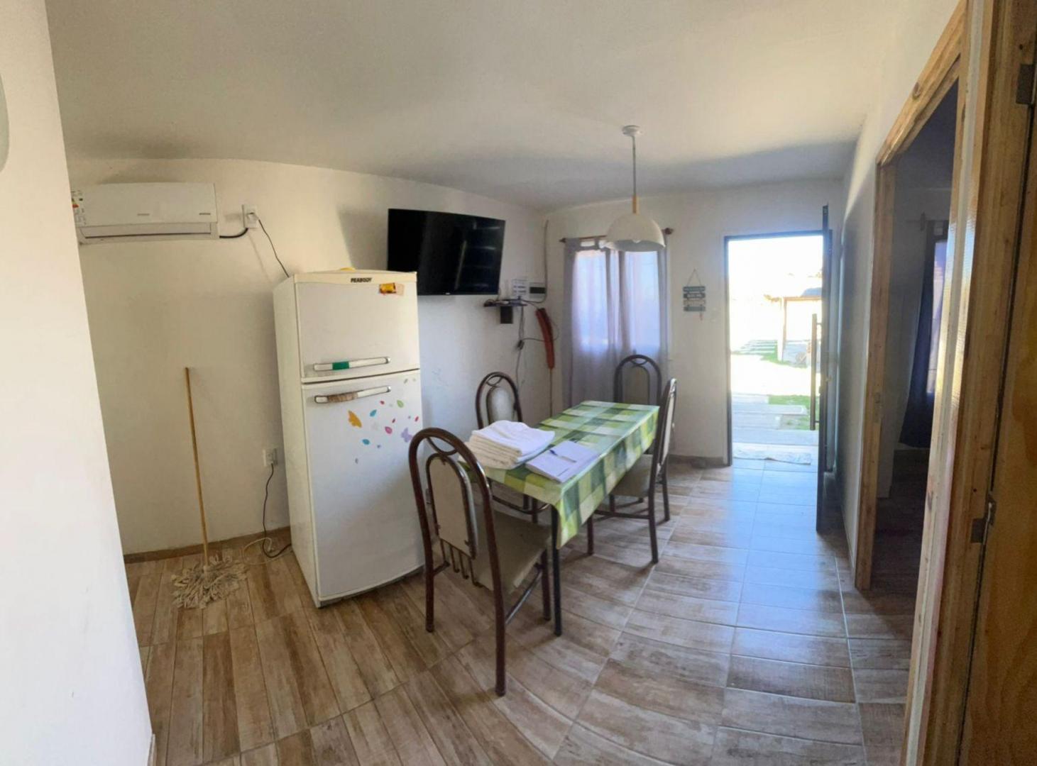 Foto de VENTA DE DOS CASAS EN CARRIZAL DE DOS DORMITORIOS, imagen 3