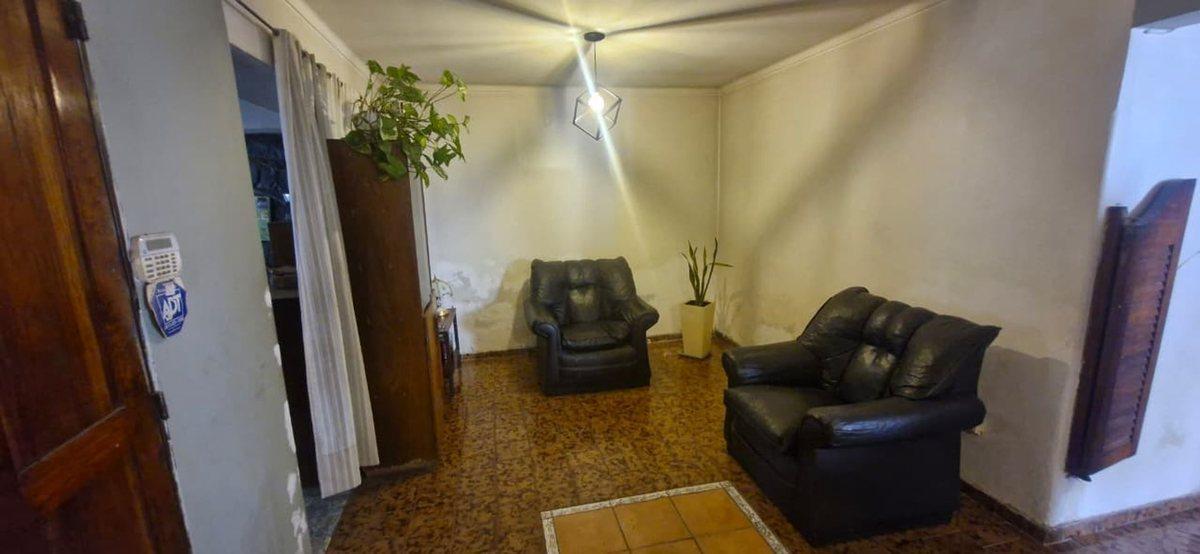Foto de CASA EN VENTA 4 HABITACIONES, 6TA SECCIÓN, MENDOZA, imagen 2