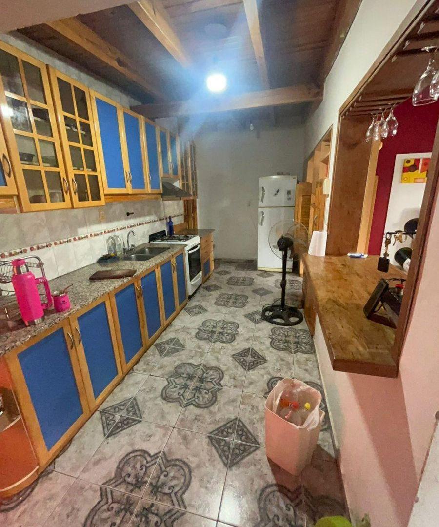 Foto de VENTA CASA DUPLEX 5 HABITACIONES LUJAN DE CUYO, imagen 5