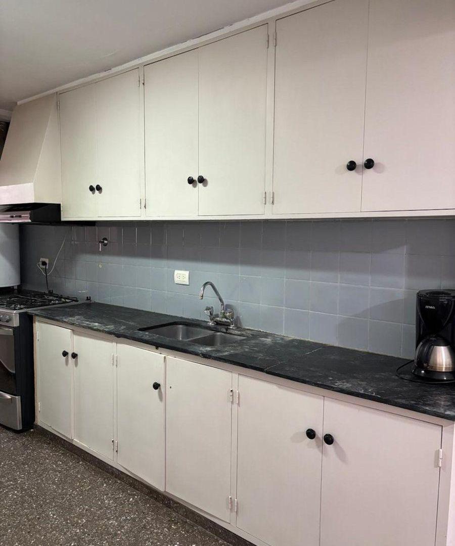 Foto de VENTA DEPTO 3 HABITACIONES 2 BAÑO 2 COCHERA CIUDAD, imagen 2