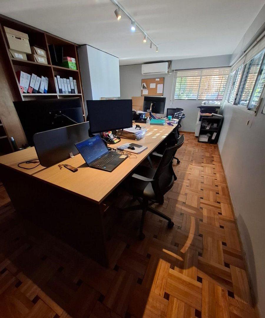 Foto de VENTA CASA 600 m2 CUB. IDEAL EMPRESA BARRIO BOMBAL, imagen 3