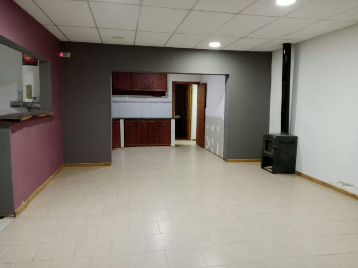 Foto de VENTA CASA + TERRENO GENERAL ALVEAR, imagen 4