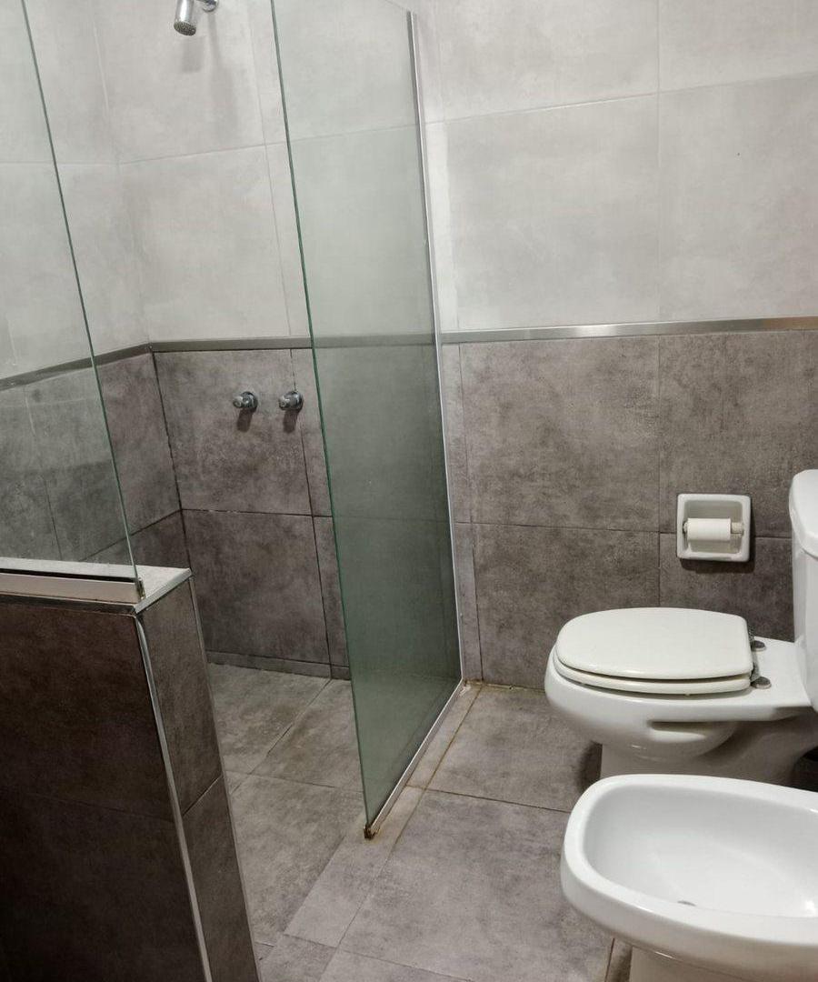 Foto de VENTA CASA + TERRENO GENERAL ALVEAR, imagen 3