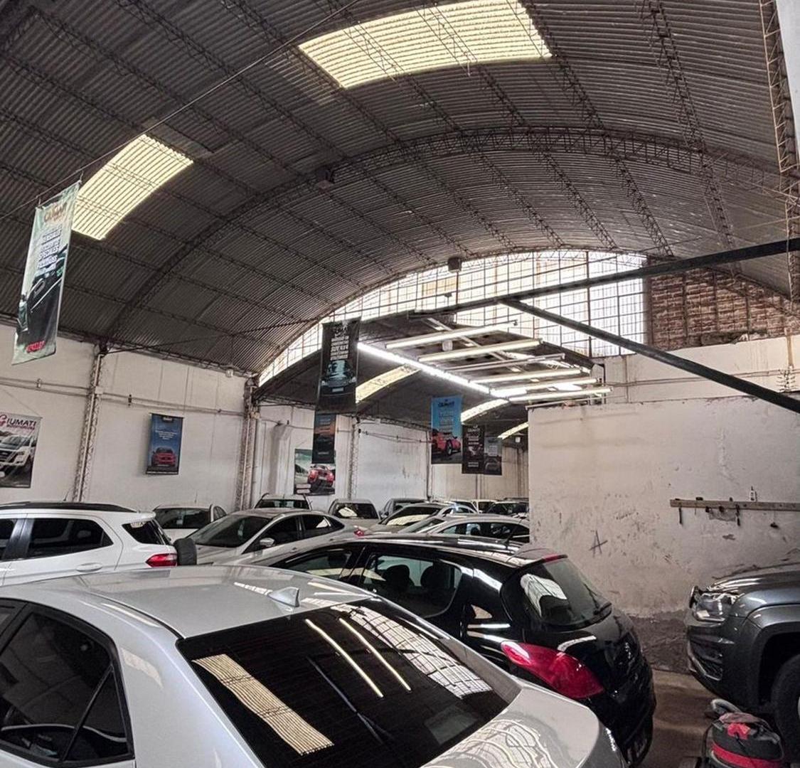 Foto de VENDE GALPÓN GODOY CRUZ CALLE G. SPANO SAN MARTIN, imagen 2