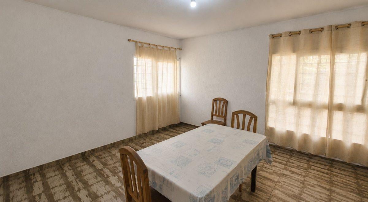 Foto de CASA EN VENTA 3 DORMITORIOS EN GUAYMALLEN, imagen 3