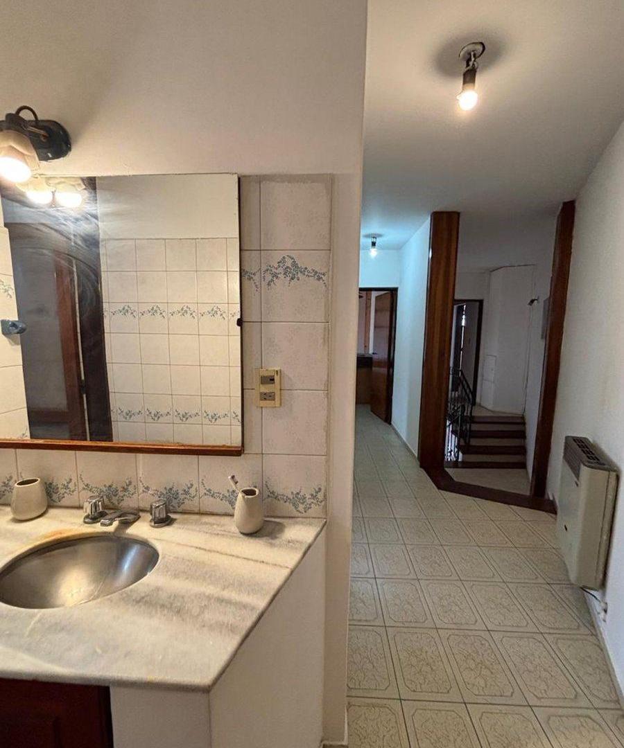 Foto de VENTA CASA CIUDAD DE MZA IDEAL VIVIENDA O COMERCIO, imagen 4
