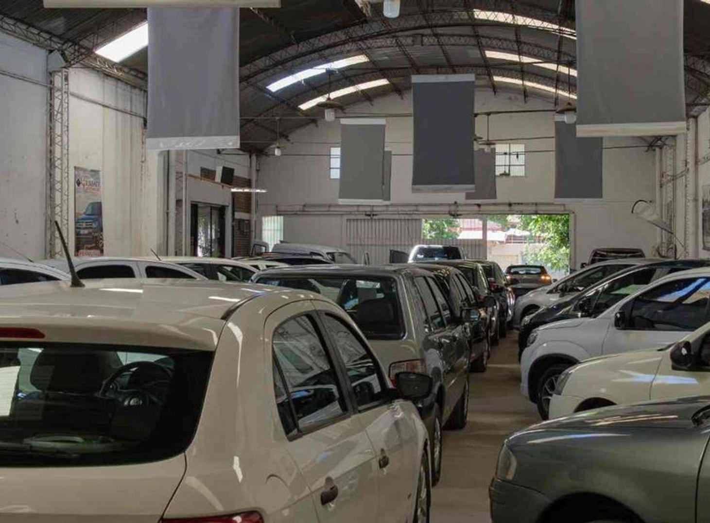 Foto de VENDE GALPÓN GODOY CRUZ CALLE G. SPANO SAN MARTIN, imagen 2